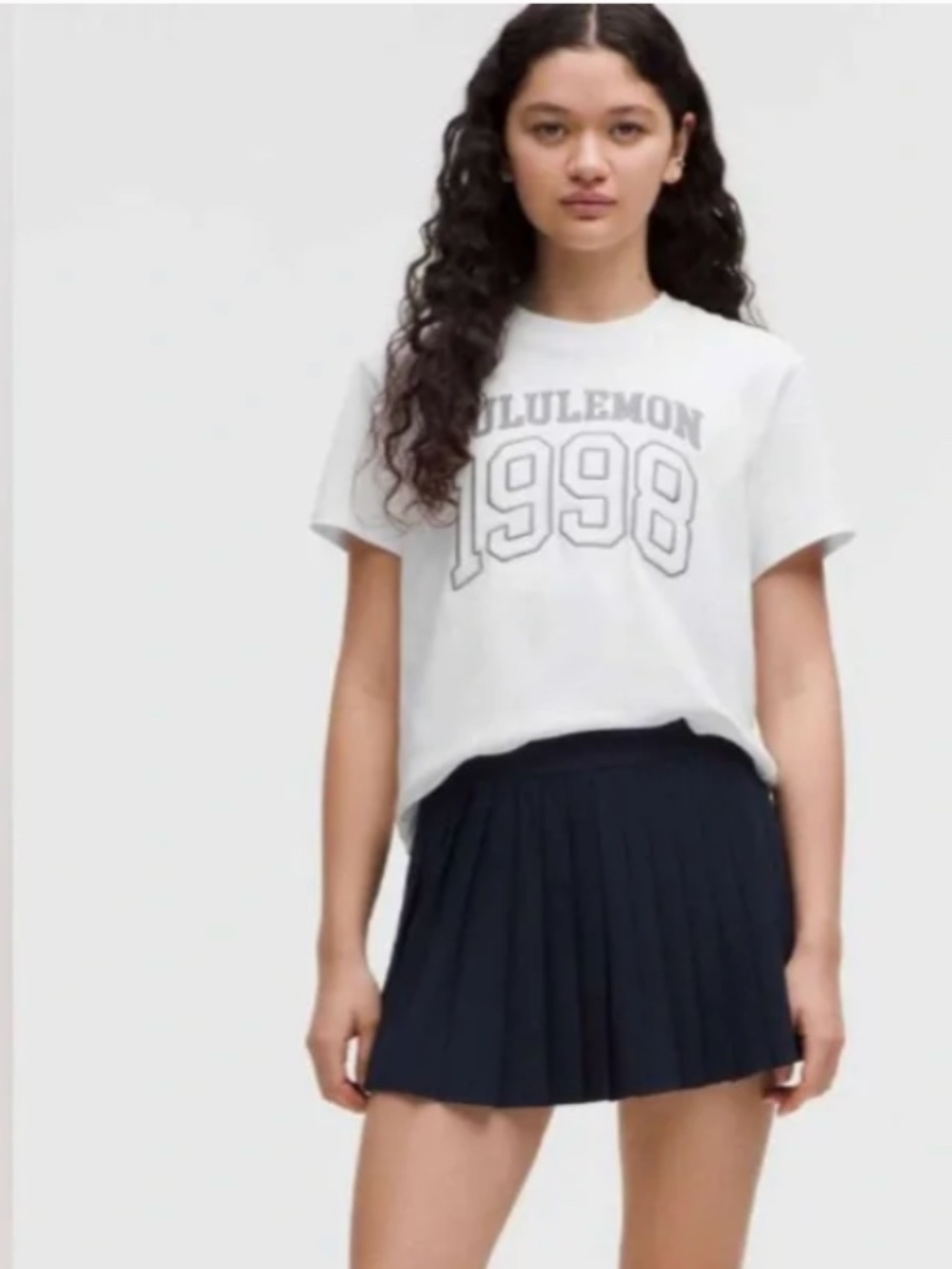 Lululemon NWT Relaxed Fit Cotton Jersey T-Shirt Top White Graphic Tee Size 6